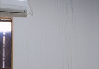 雨漏り補修工事ビフォー